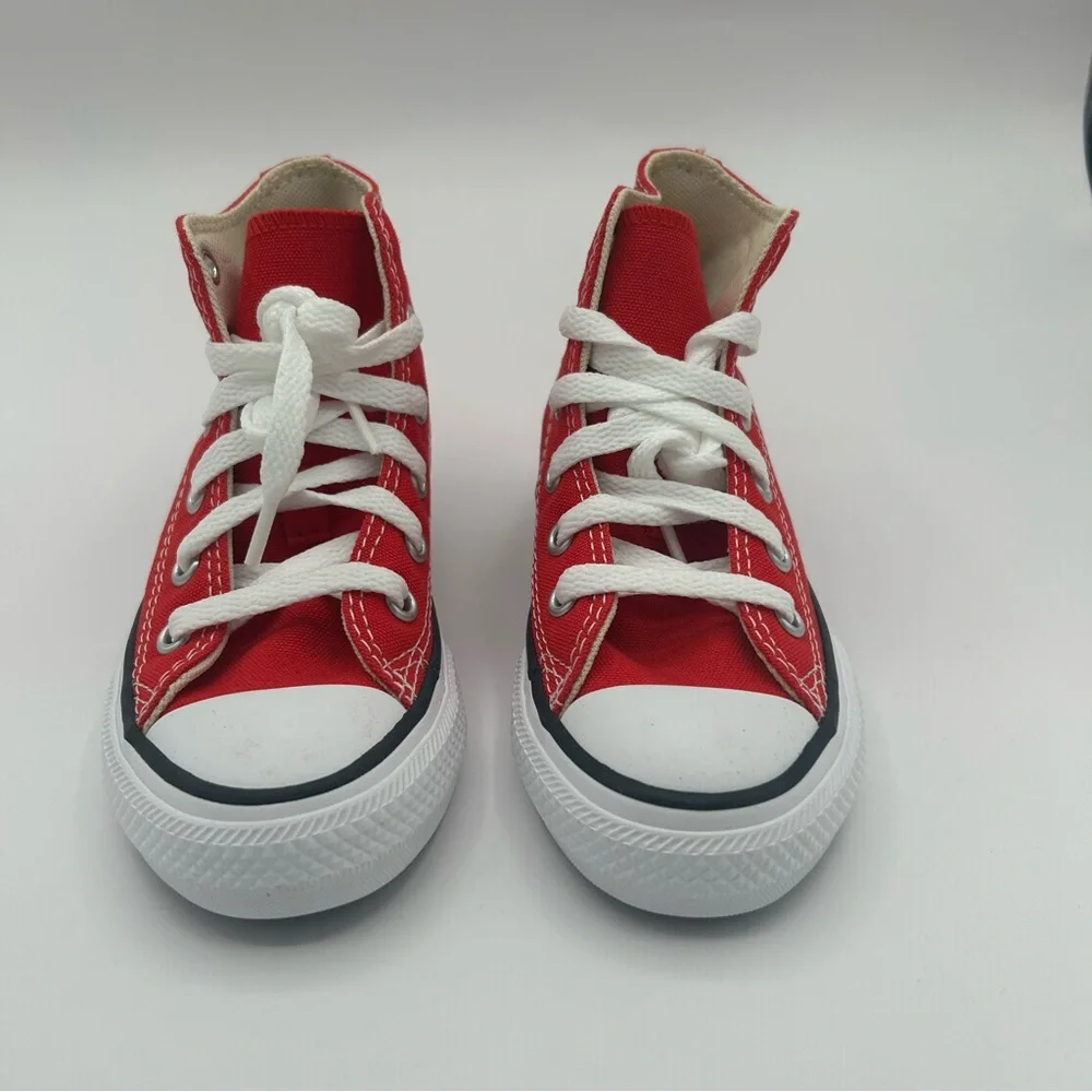 New Kids All Star High top red converse Size 10.5